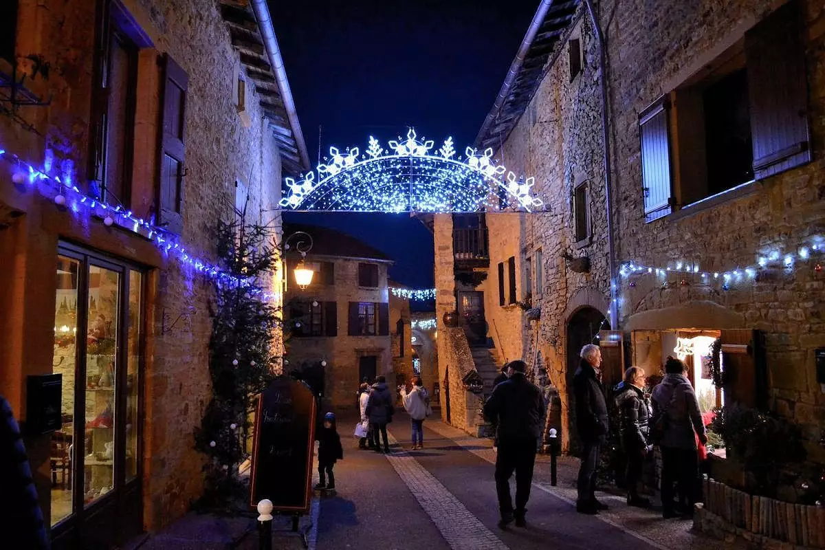 décoration de Noël à Oingt.